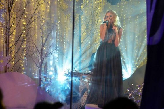 Pixie-Lott -Performs-Live